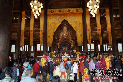 昆明宝泉寺举行转山节暨普庵慧庆祖师诞法会